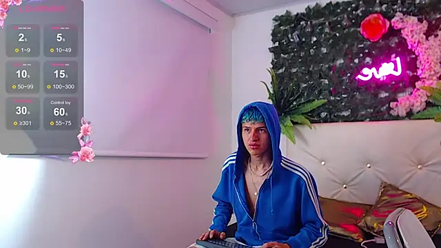 iam_lukas__
