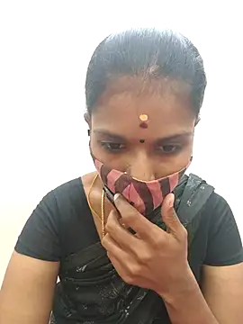 Tamil_Yalini12