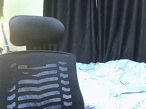 Horny-slut_
