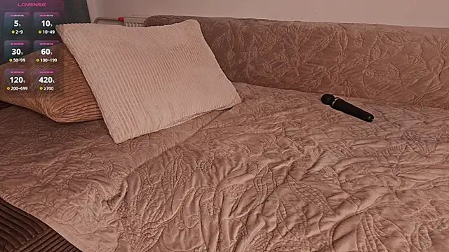 hotfrictions - HotFrictions's free webcam - UK Sex Cams