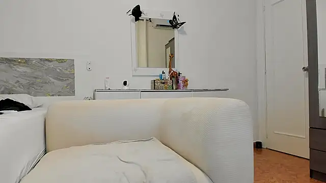 anisialuna_