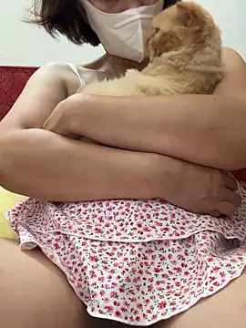 July-Asian's Stripchat show and profile