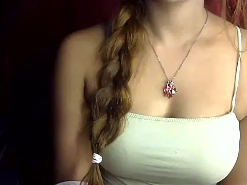heartless_Queen from StripChat is Freechat