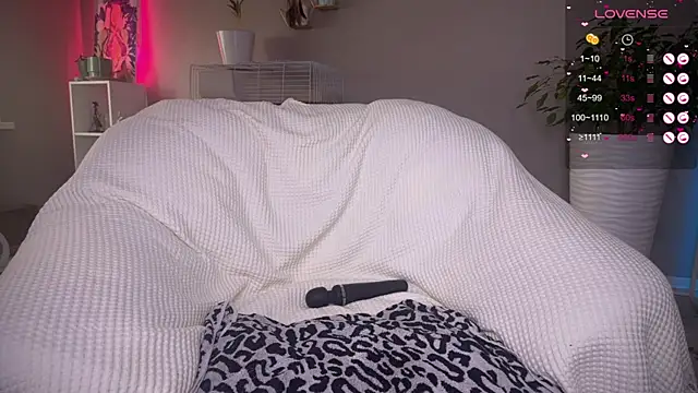 Tanya_Acid