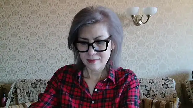 Elegant00Lady