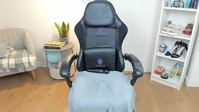 _BellaEvans_