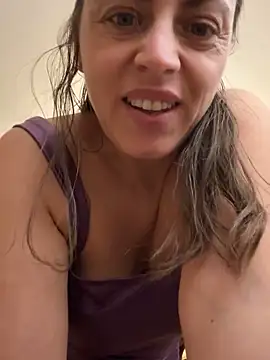 ladywithbigass