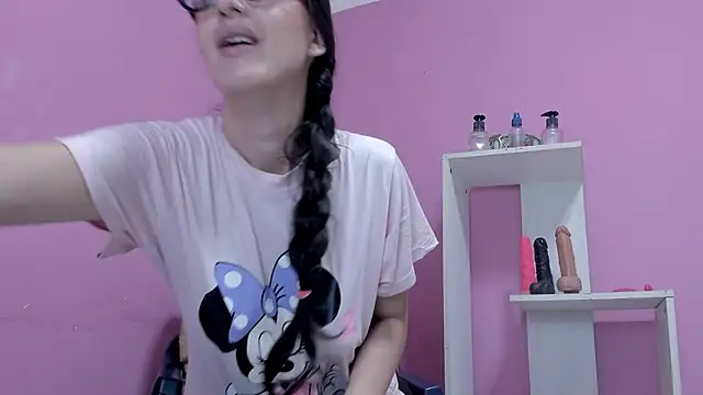 lolaboobs - LolaBoobs's free webcam