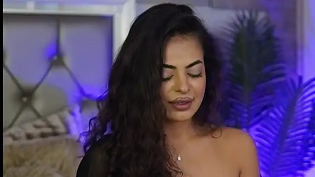 KeylaConner's Stripchat show and profile