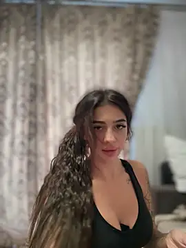 laravegas_ - LaraVegas_'s free webcam