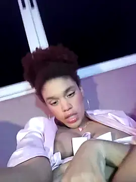 loladupont - Loladupont's free webcam - UK Sex Cams