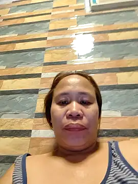 squirtshantal