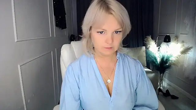 juarnea - Juarnea's free webcam - UK Sex Cams