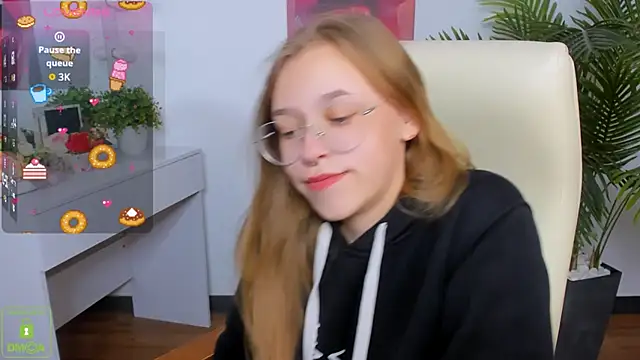 LayriantaVee