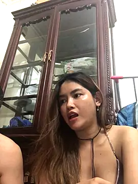 maihoang2k - MaiHoang2k's free webcam