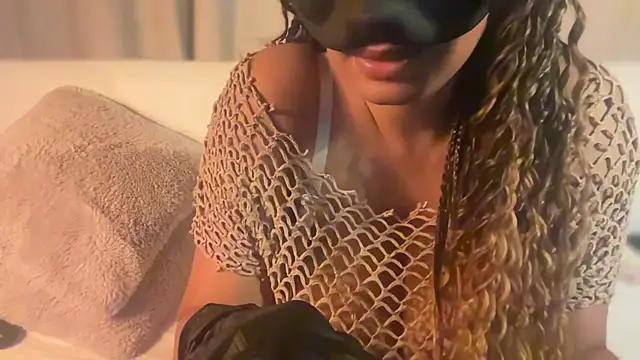 SCARLET-SANTANA