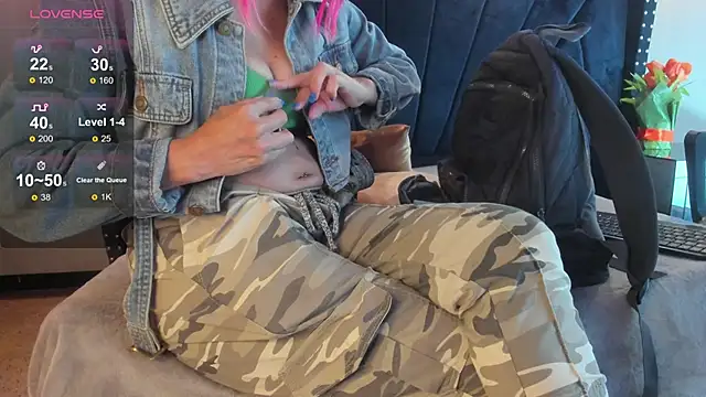 NIKI_SANTANA