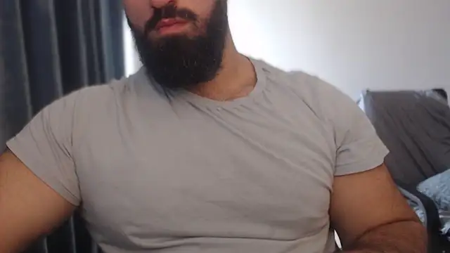 hugemachohandsome