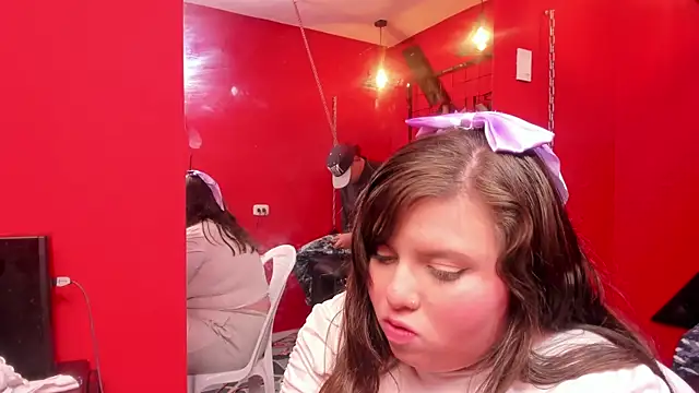  Noah_n_Sophie chat room