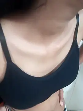 pihu-satr78 - Pihu-satr78's free webcam - UK Sex Cams