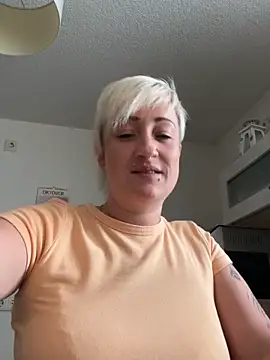 Rozendefotz on StripChat