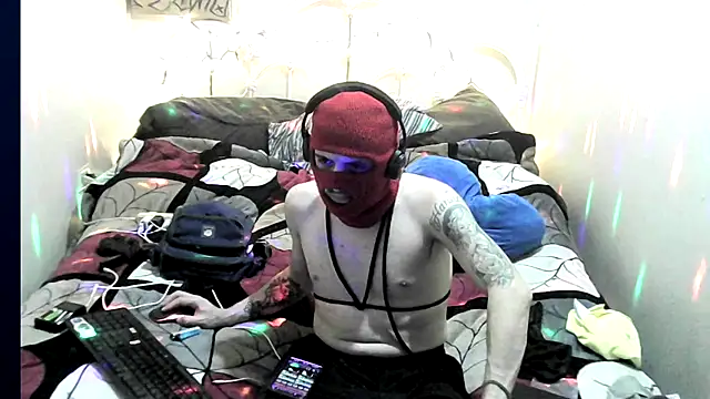 mexicanbigcockoliver - MexicanBigcockOliver's free webcam