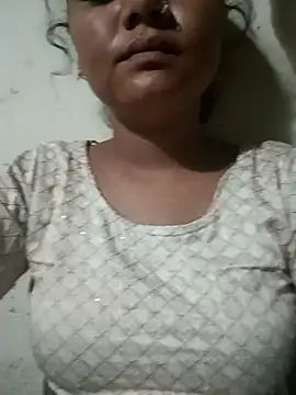 Hot_Shredha