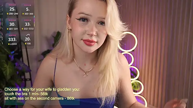laurawifeness - LauraWifeness's free webcam - UK Sex Cams