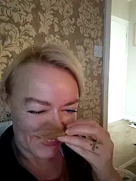 demidelightfulxx on StripChat