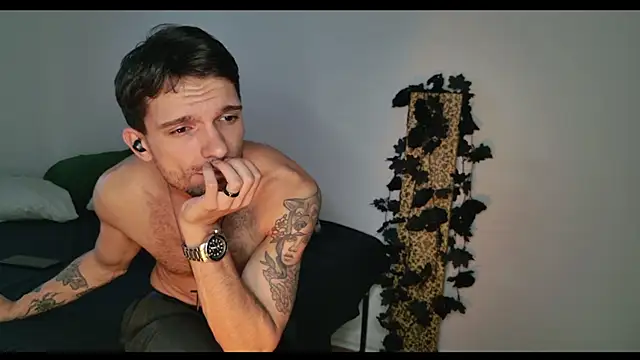 JackDesFeux's Stripchat show and profile