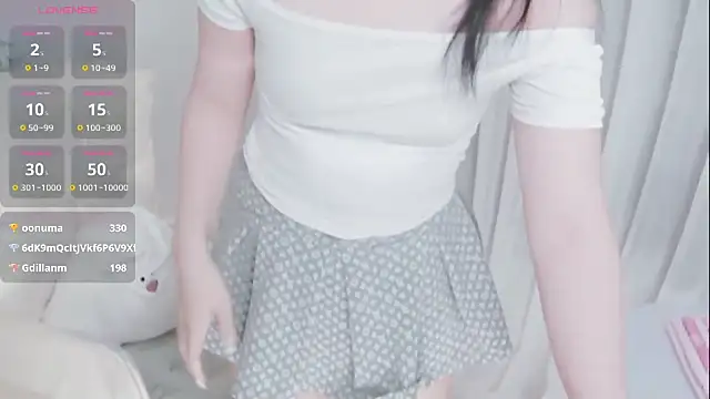 Crystal_Lea
