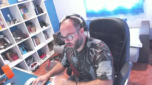 ravingr4d4