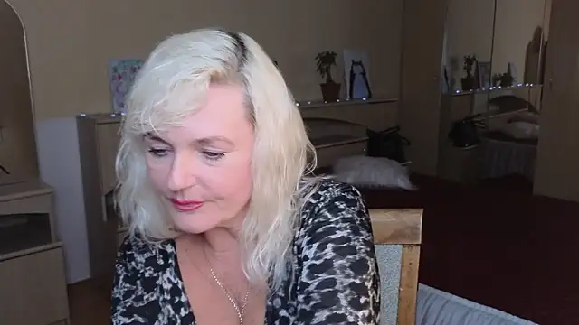 vina_vision - Vina_Vision's free webcam - UK Sex Cams