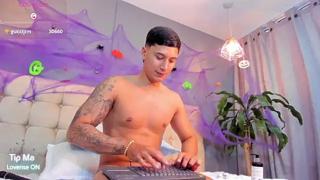 Damian23__