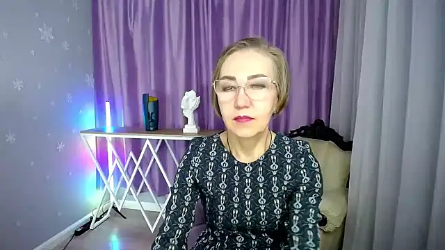 queen_a_n_i
