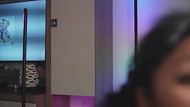 chloejoyce - ChloeJoyce's free webcam