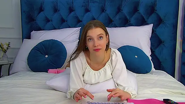 VeronicaVances