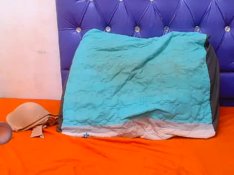 Preview of naughtynicolexx2