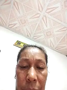 Naomi-Mature