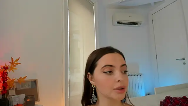 GoodGirll2133