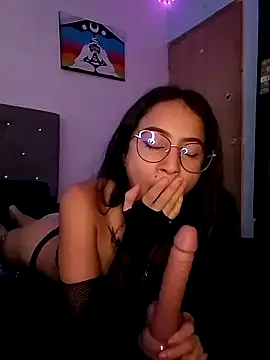 Alana_Martinez_