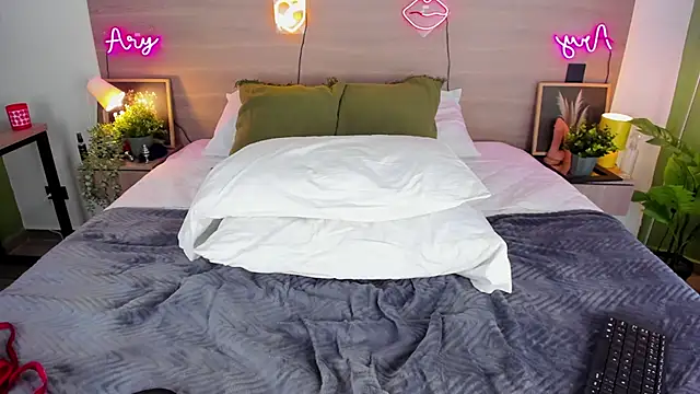 arielmishel - Arielmishel's free webcam - UK Sex Cams