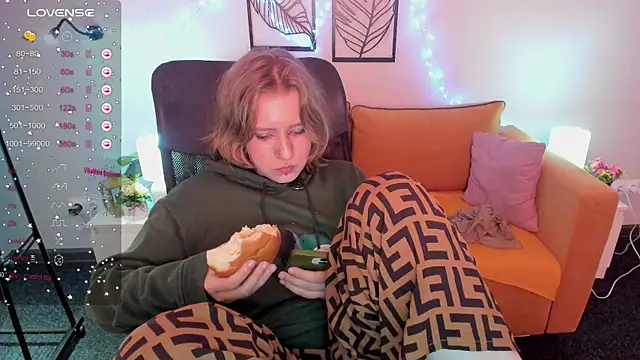 Hailey_Foxy