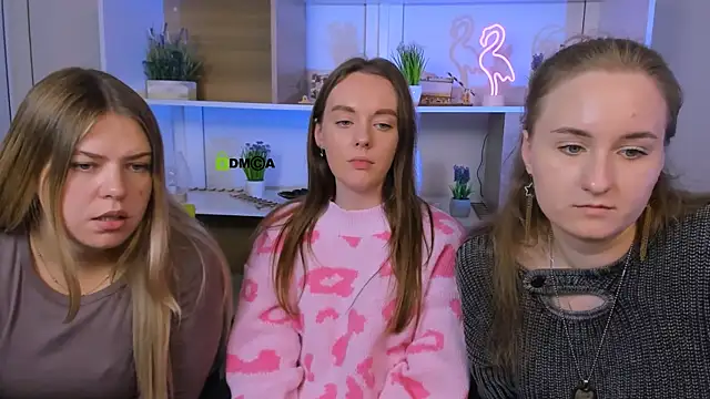 liana_purr