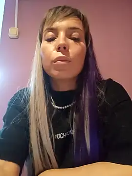 Conny_Shellie