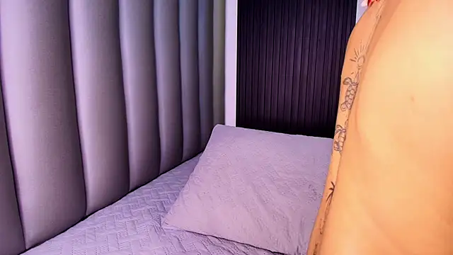 _felicity_1 - _Felicity_1's free webcam - UK Sex Cams