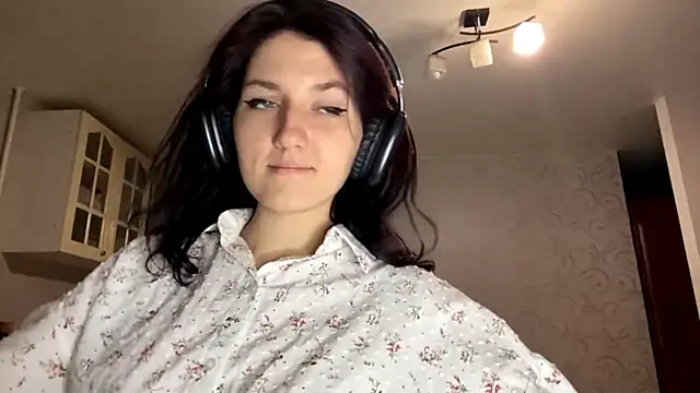 LyndaLewi