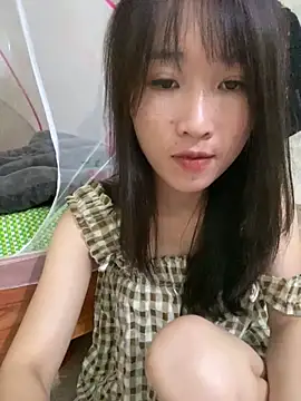 oneyou_400 - Oneyou_400's free webcam
