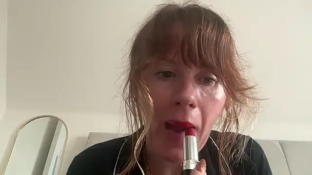 redheadrosie69 - Redheadrosie69's free webcam