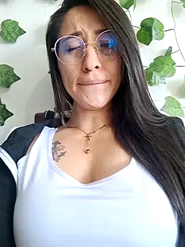 valery-03_ - VALERY-03_'s free webcam - UK Sex Cams